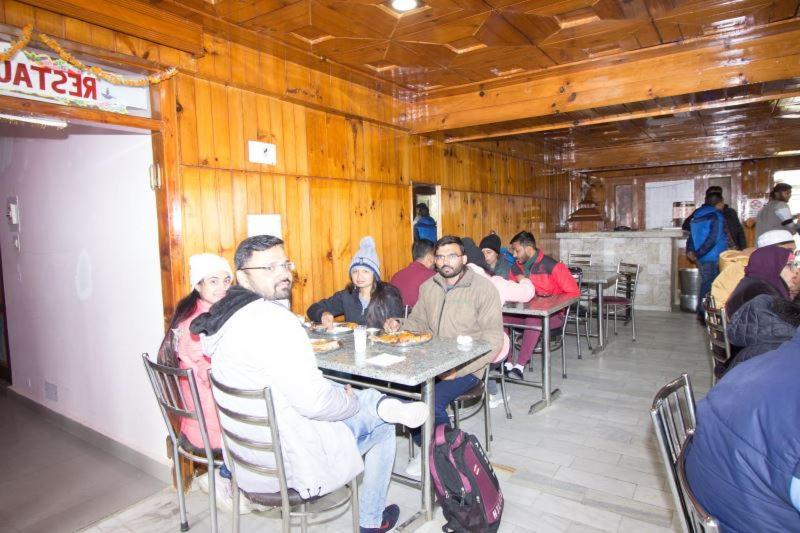 Utsav Hotel Manali  Exterior photo